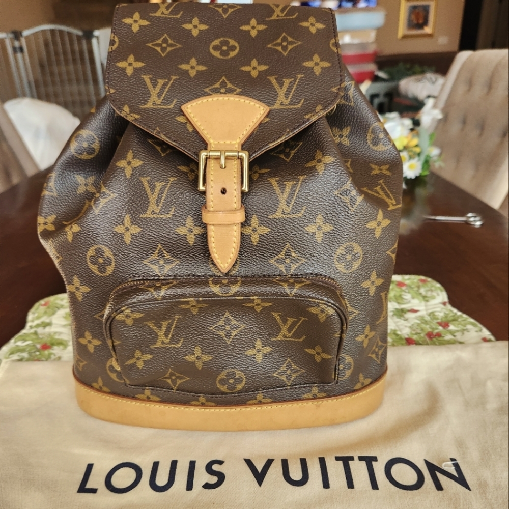 Louis Vuitton Montsouris Backpack MM